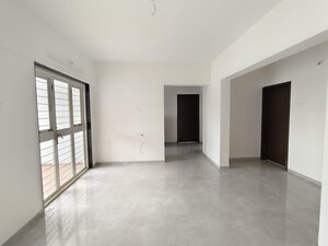Room in 3 BHK Apartment at Tejashree CHS Bhusari Colony, Bhusari Colony – for Sale