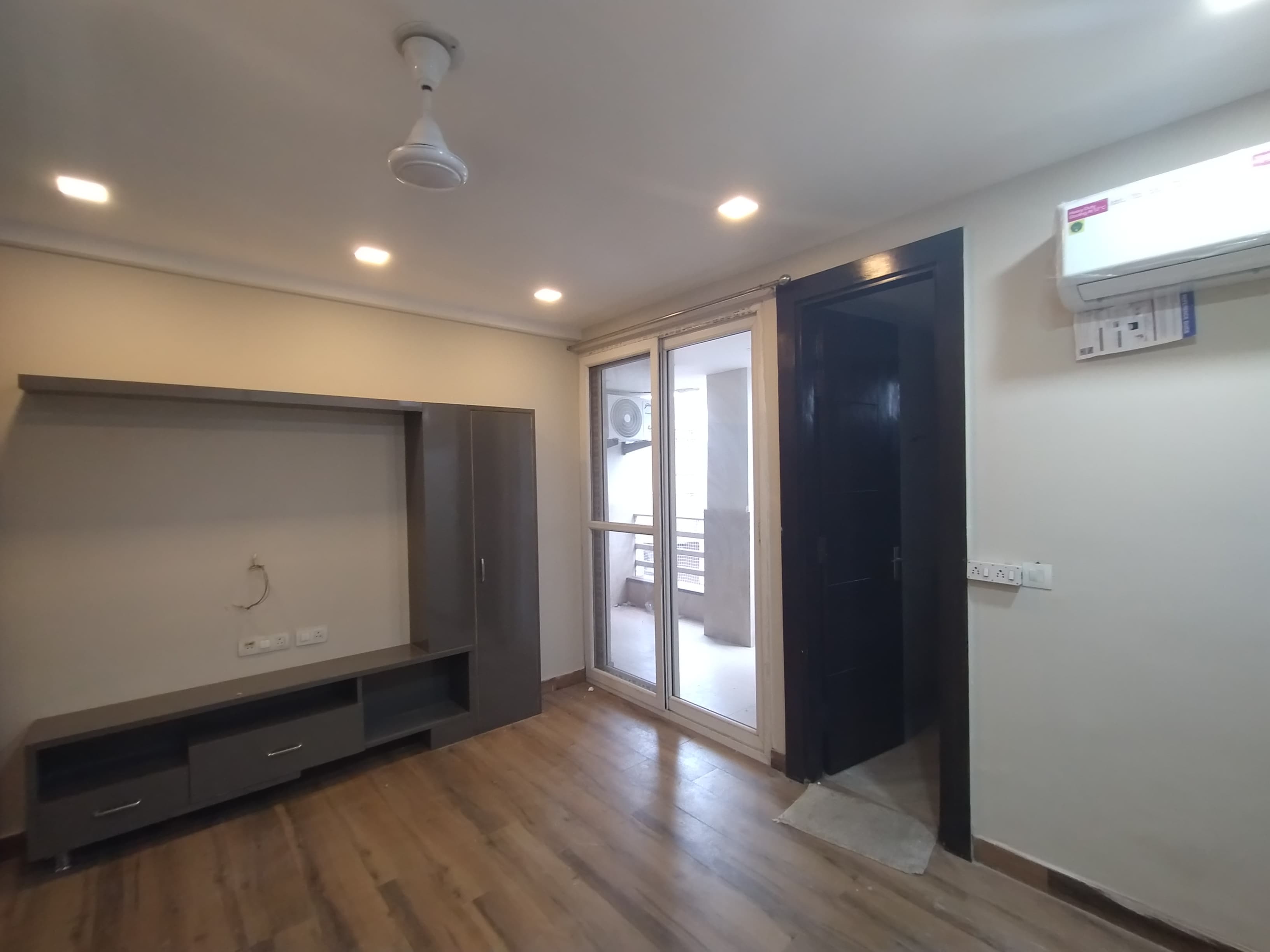 3 BHK Builder Floor For Rent in Ansal Sushant Lok I