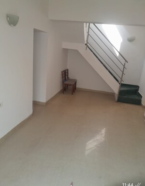 Room in 2 BHK Apartment at Rohan Mithila, Viman Nagar – for Rent