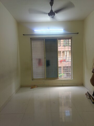 Room in 1 BHK Apartment at Dreams Nirman, Nalasopara West – for Rent