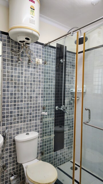 Bathroom in 3 BHK Builder Floor at Sushant Lok 2, Sector 57 – for Rent