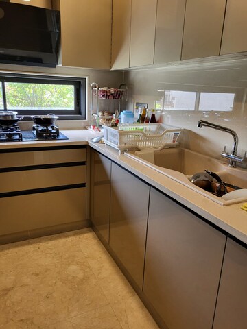 Kitchen in 3 BHK Builder Floor at AS Tower, Sector 45 – for Rent