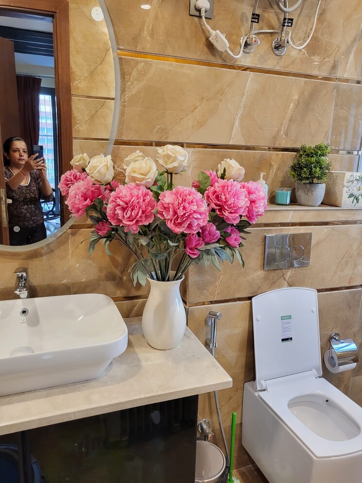 Master Bedroom, as-tower 3 Bedroom 2500 Sq.Ft. Builder Floor In Sector 45 Gurgaon 9310206