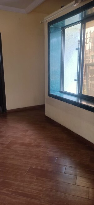 Room in 1 BHK Apartment at Regency Estate, Dombivli East – for Rent
