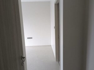 Room in 2 BHK Apartment at Rustomjee Paramount, Khar West – for Rent