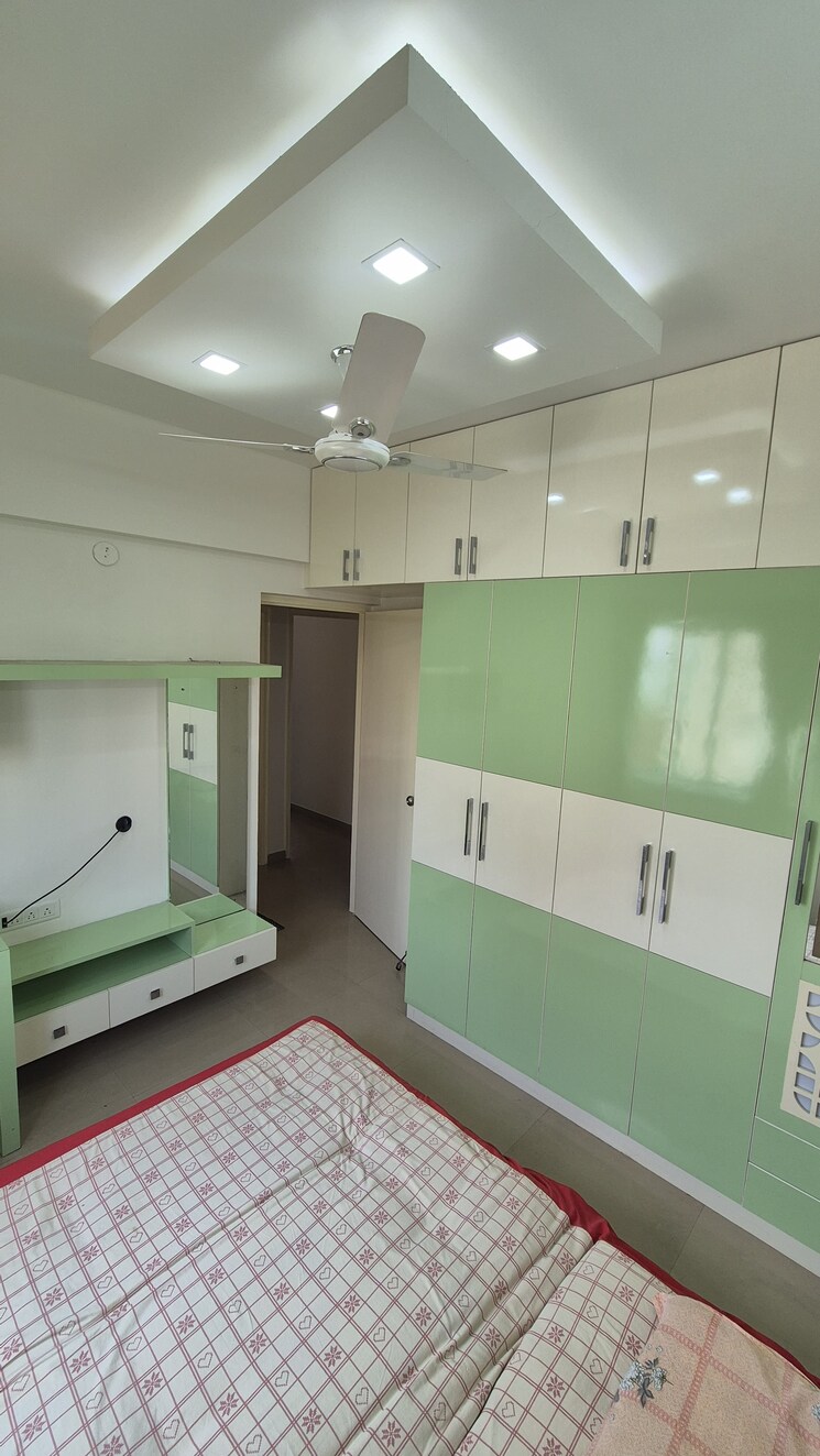 Team Area, dlf-maiden-heights 3 Bedroom 1360 Sq.Ft. Apartment In Jigani Bangalore 9310170