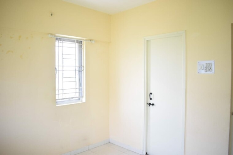 Room, ambegaon budruk 1 Bedroom 450 Sq.Ft. Apartment In Ambegaon Budruk Pune 9310240