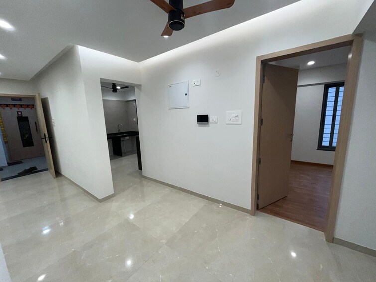 Cover Image, bharat-kunj-chs 2.5 Bedroom 1185 Sq.Ft. Apartment In Erandwane Pune 9310220