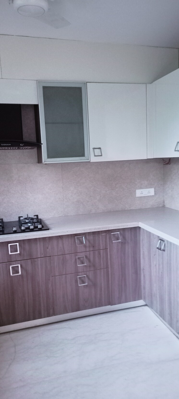 Kitchen, dlf-city-phase-iv 3 Bedroom 2000 Sq.Ft. Builder Floor In Dlf Phase iv Gurgaon 9310260