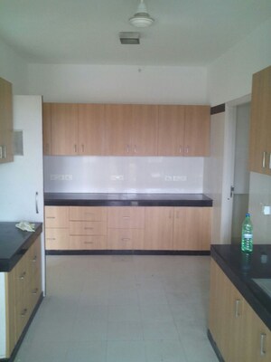 Kitchen in 3 BHK Apartment at DLF Regency Park II, Sector 27 – for Rent
