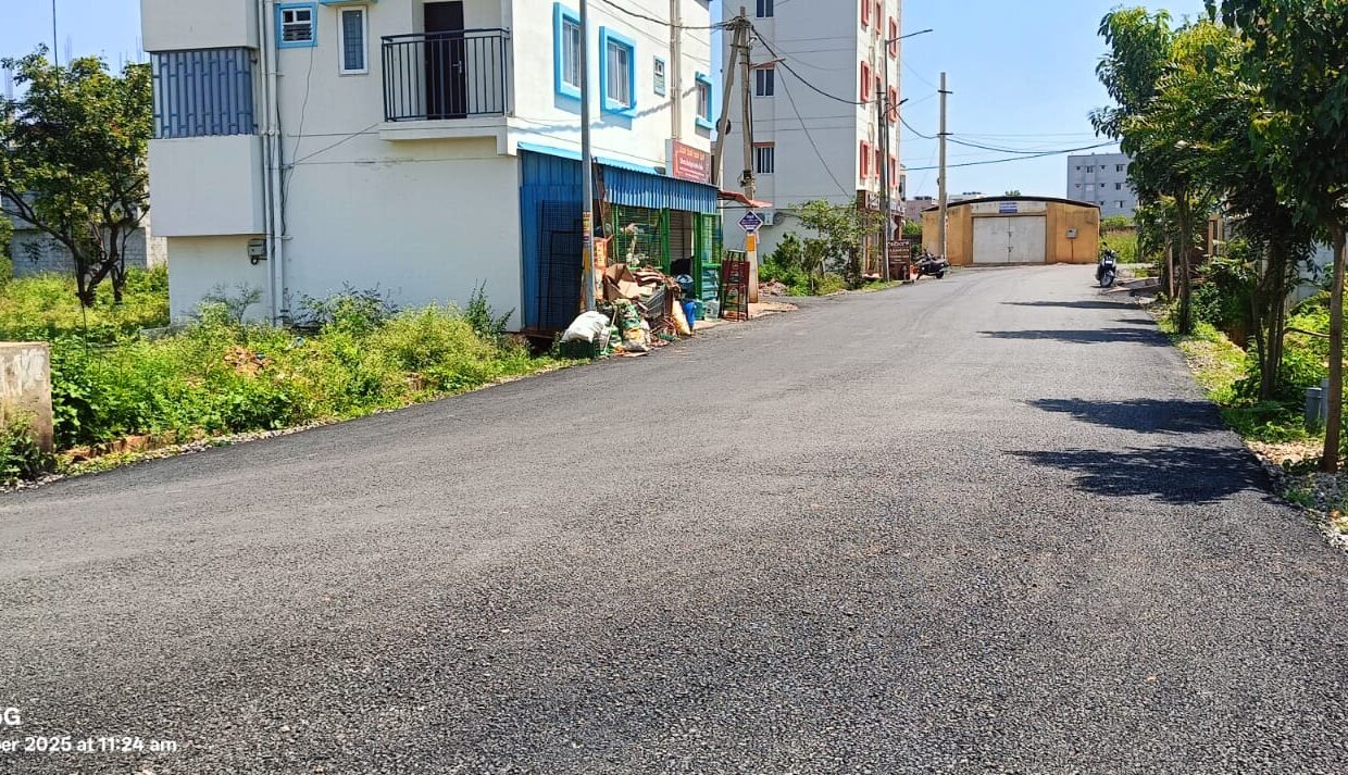 Plot For Sale in Sampigehalli