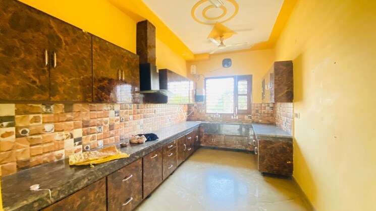 Kitchen, gmada-eco-city 3 Bedroom 2700 Sq.Ft. Independent House In North Mullanpur Chandigarh 9310344