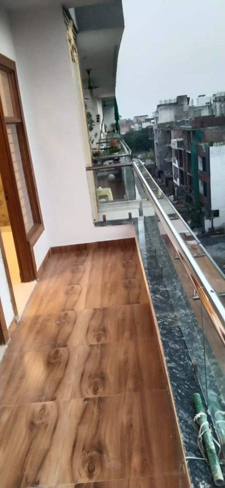 Balcony, sector 84 3 Bedroom 208 Sq.Yd. Builder Floor In Sector 84 Faridabad 9310333