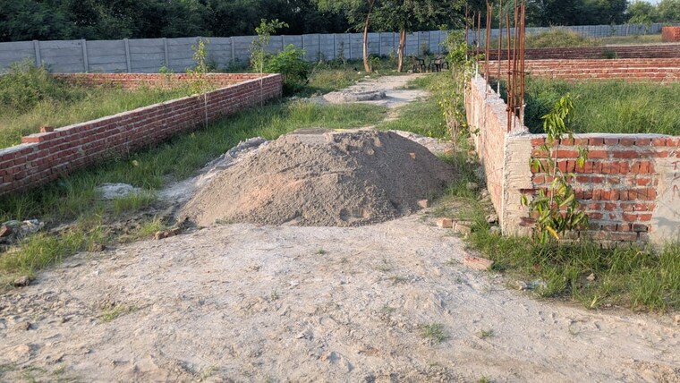 undefined, sector 144  900 Sq.Ft. Plot In Sector 144 Noida 9310360