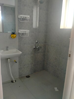 2 BHK Apartment For Rent in Suncity Avenue 76, Sector 76