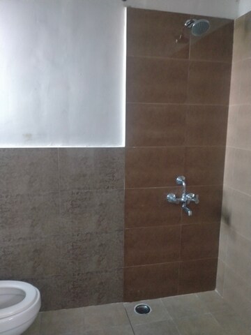Bathroom in 2 BHK Apartment at Suncity Avenue 76, Sector 76 – for Rent