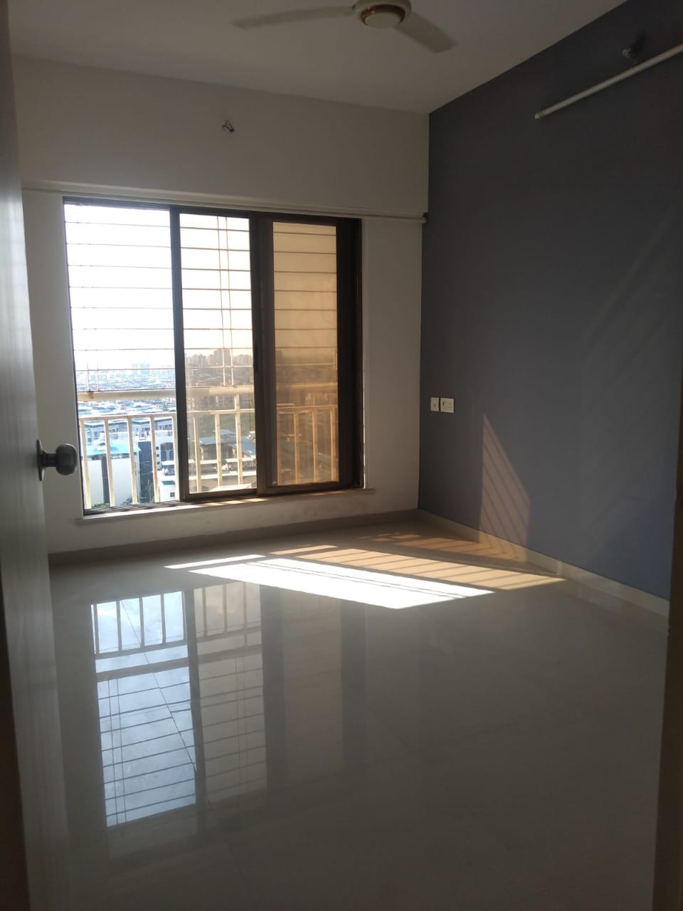 2 BHK + Extra Room 674 Sq.Ft. Apartment in Unique Poonam Estate Cluster 2