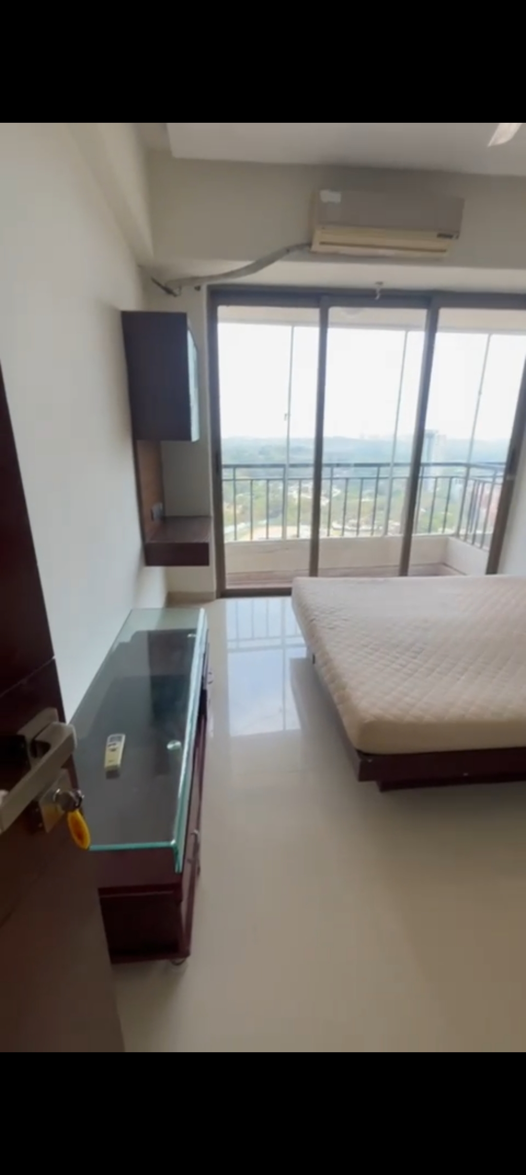2 BHK + Extra Room Apartment For Rent in Satellite Tower