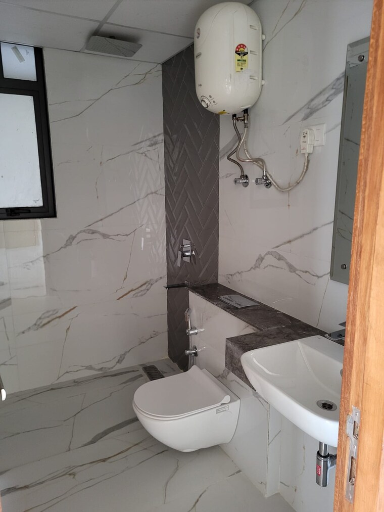 Bathroom, m3m-heights 2 Bedroom 1350 Sq.Ft. Apartment In Sector 65 Gurgaon 9310419