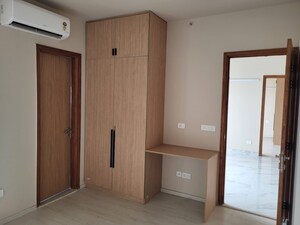 Room in 2 BHK Apartment at M3M Heights, Sector 65 – for Rent
