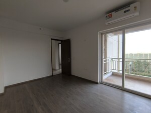 Room in 3 BHK Apartment at The Center Court, Sector 88a – for Sale