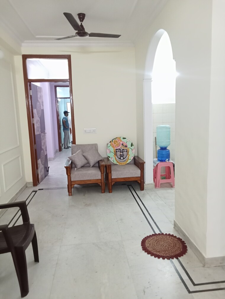 Living Room, arjun nagar 3 Bedroom 1250 Sq.Ft. Builder Floor In Arjun Nagar Delhi 9310433
