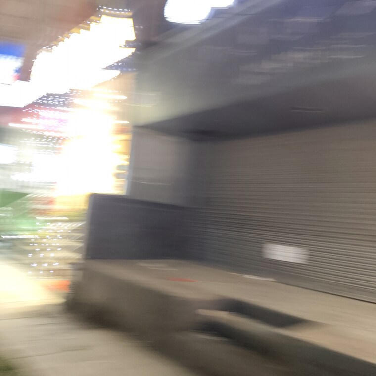  Parking, paschim vihar Commercial Shop 650 Sq.Ft. In Paschim Vihar Delhi 9310456