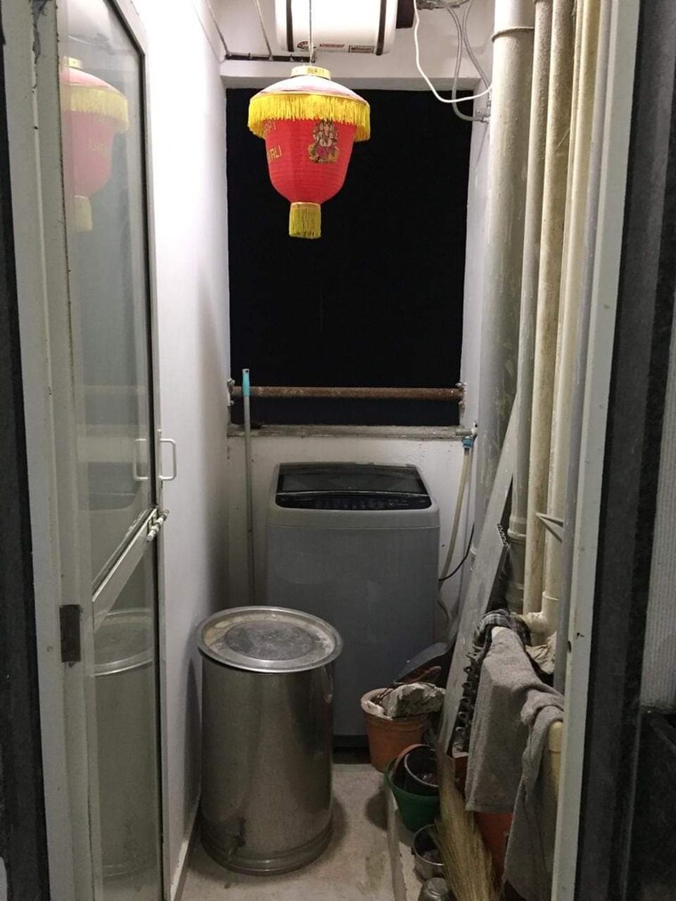 Bathroom, omkar-ananta 2 Bedroom 650 Sq.Ft. Apartment In Goregaon East Mumbai 9310434