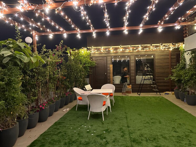 Exterior View, veera-safdarjung-enclave 3 Bedroom 1800 Sq.Ft. Builder Floor In Safdarjung Enclave Delhi 9310504