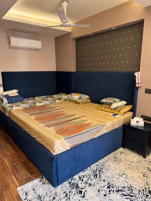 Bedroom in 3 BHK Builder Floor at Veera Safdarjung Enclave, Safdarjung Enclave – for Sale