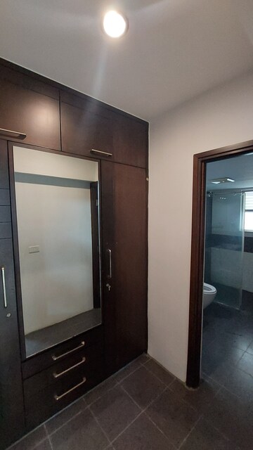 Room in 4 BHK Apartment at Jayabheri Orange County, Gachibowli – for Rent
