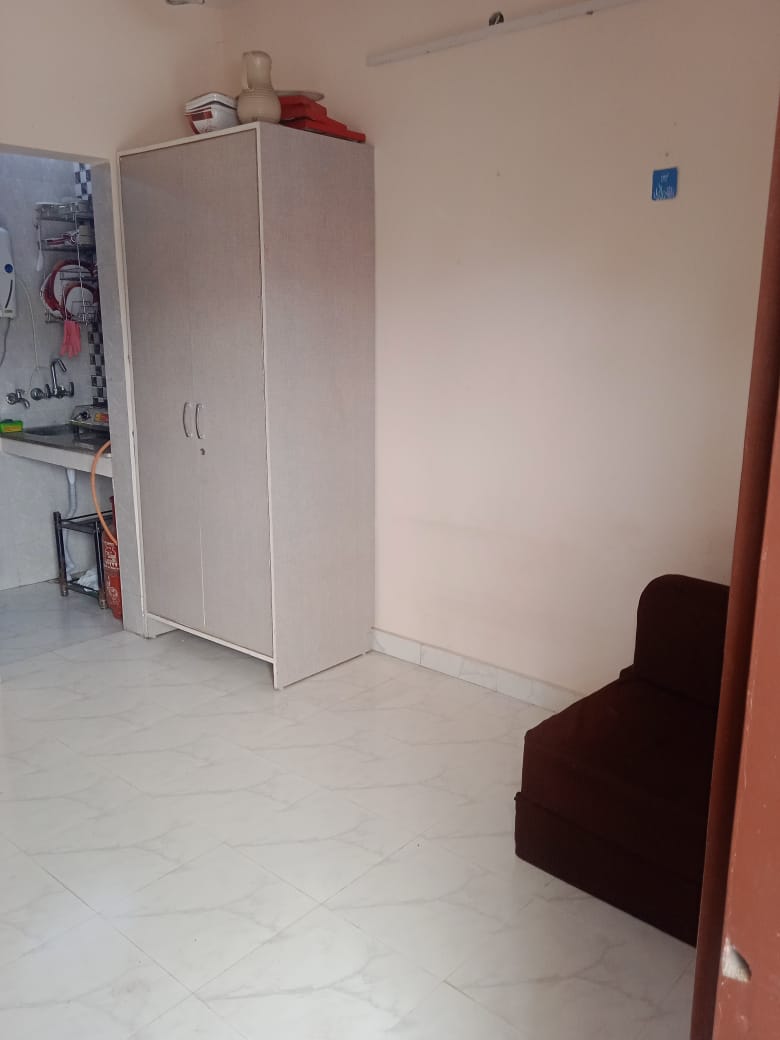 1 RkBuilder Floor For Rent in Lajpat Nagar