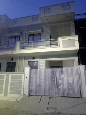 2 BHK Independent House – Exterior View View at Nanda Ki Chowki - for Rent