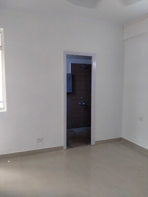 2 BHK Apartment For Rent in Suncity Avenue 76, Sector 76