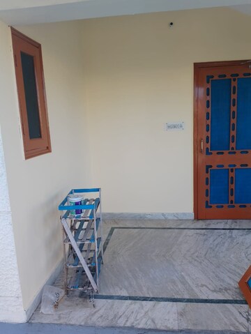 Room in 2 BHK Builder Floor at Jogiwala – for Rent