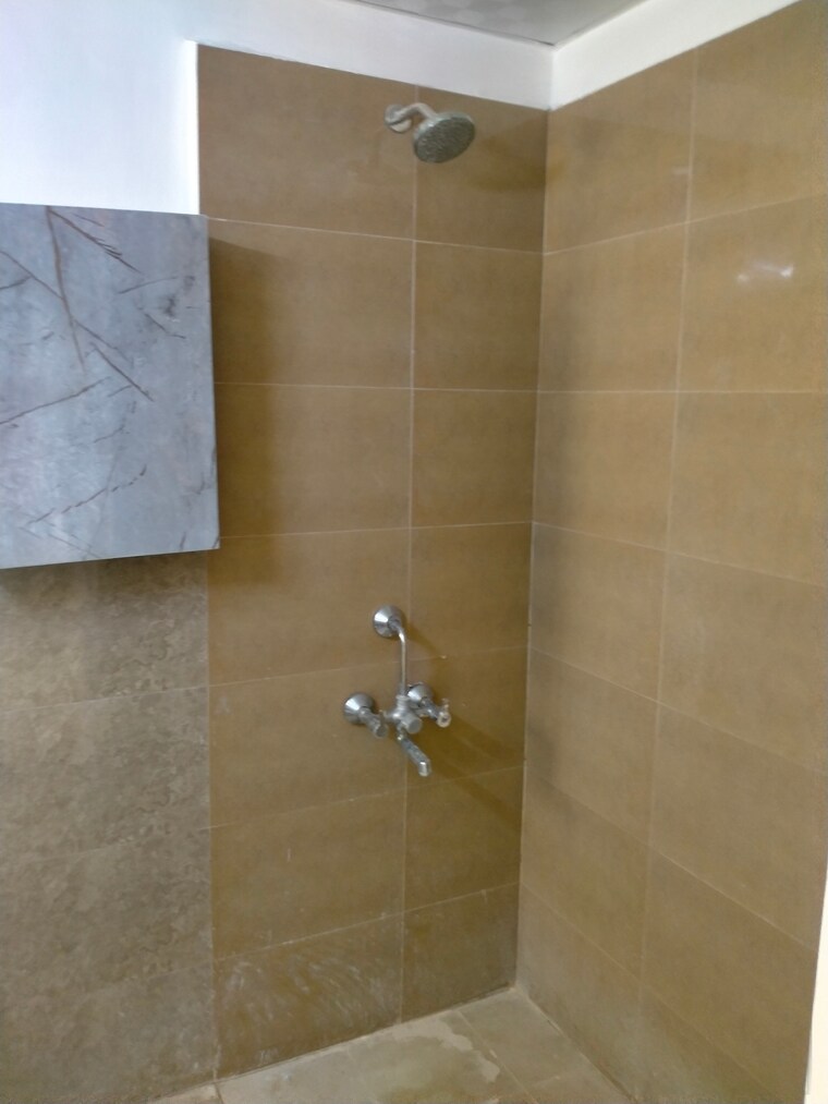 Bathroom, suncity-avenue-76 2 Bedroom 682 Sq.Ft. Apartment In Sector 76 Gurgaon 9310523