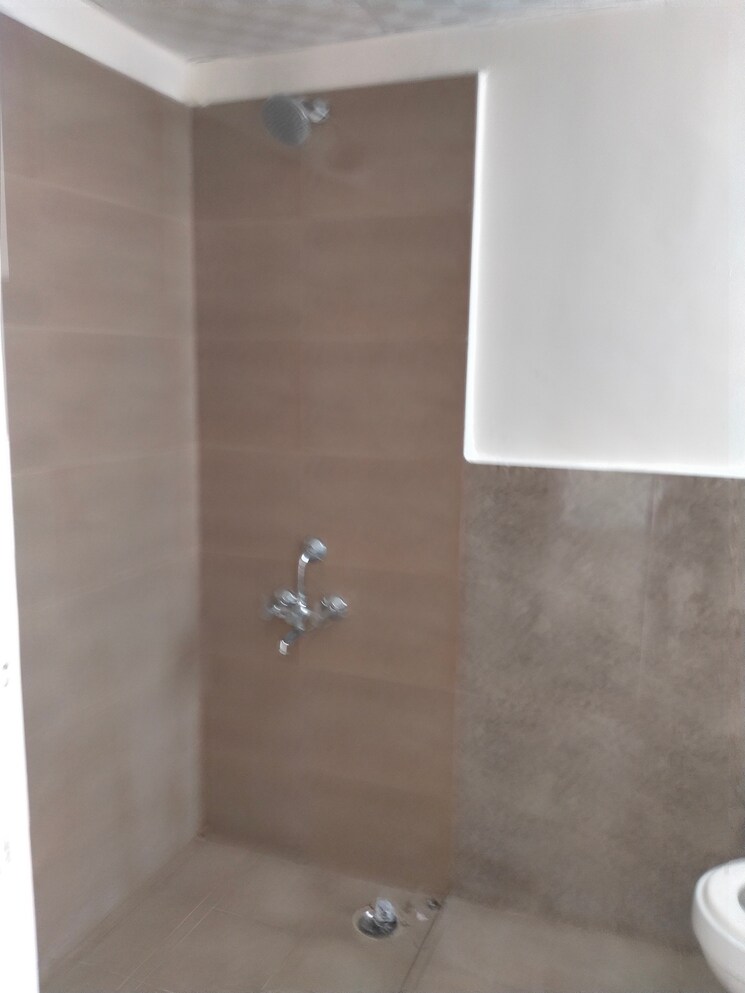 Room, suncity-avenue-76 2 Bedroom 682 Sq.Ft. Apartment In Sector 76 Gurgaon 9310523