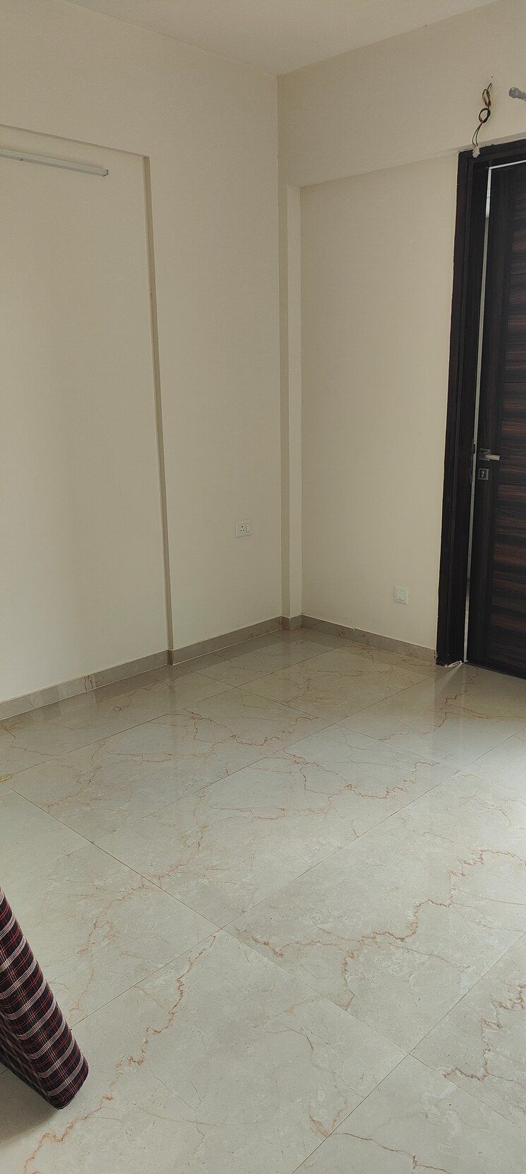 Room, smart-world-gems 1 Bedroom 1103 Sq.Ft. Apartment In Sector 89 Gurgaon 9310541
