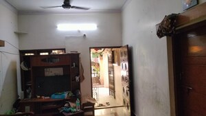 Furnished Amenities in 5 BHK Builder Floor at Chromepet – for Sale