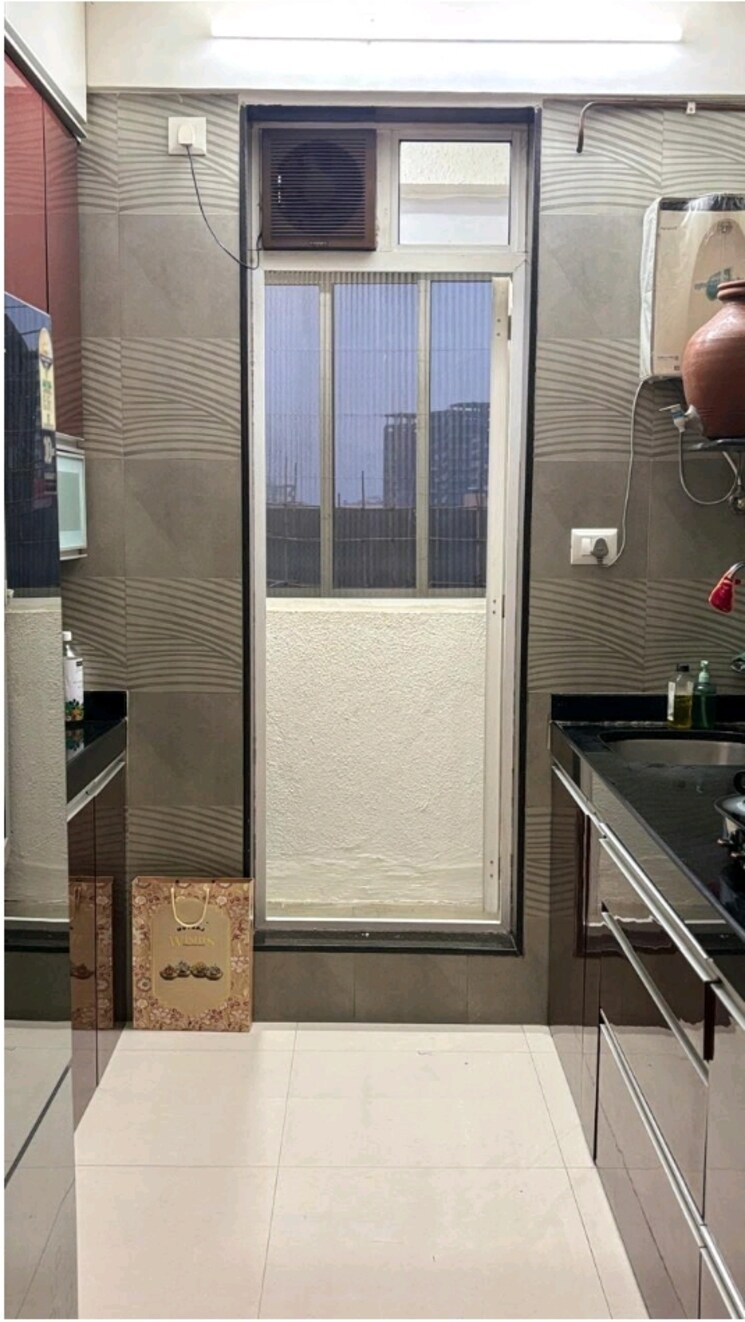 Kitchen, vasant-fiona 2 Bedroom 612 Sq.Ft. Apartment In Pokhran Road No Two Thane 9310591