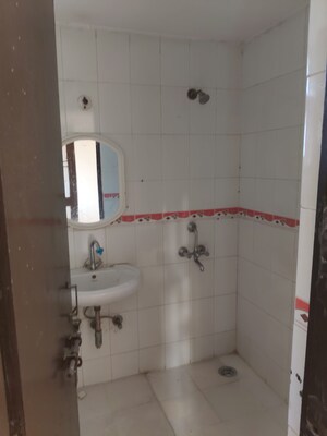 Master Bedroom in 2 BHK Apartment at IRWO Westend Towers, Sector 47 – for Rent