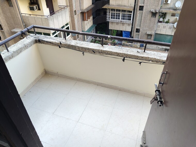 Balcony, irwo-westend-towers 2 Bedroom 950 Sq.Ft. Apartment In Sector 47 Gurgaon 9310700