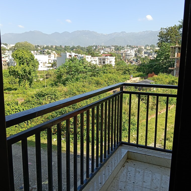 Balcony, gms road 2 Bedroom 1000 Sq.Ft. Builder Floor In Gms Road Dehradun 9310663