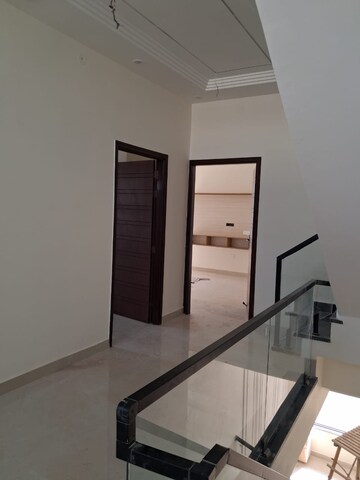 3 BHK Villa For Sale in Shimla Bypass Road
