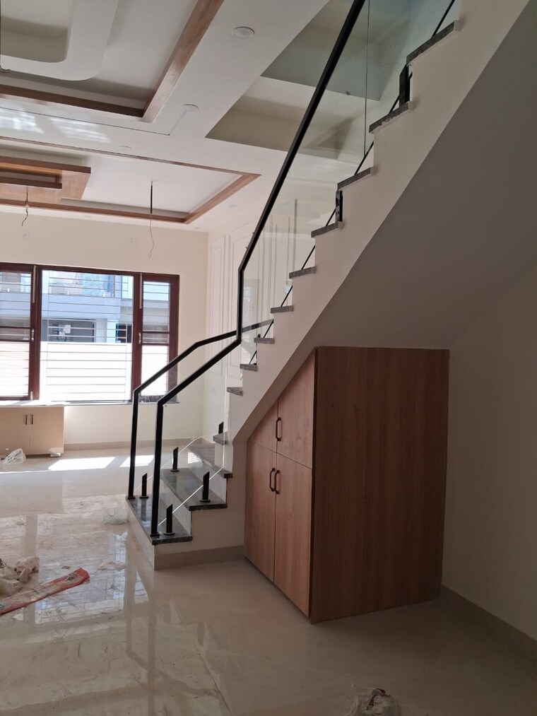 Kitchen, shimla bypass road 3 Bedroom 132 Sq.Yd. Villa In Shimla Bypass Road Dehradun 9310673