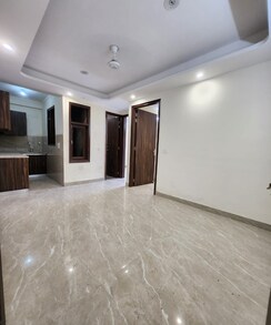 2 BHK Builder Floor For Sale in Saket