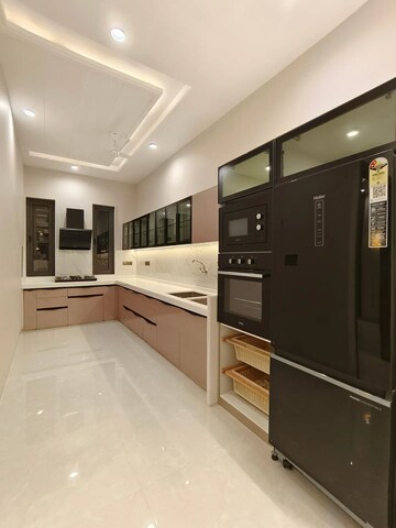 Kitchen in 4 BHK Independent House at Ramanathapuram – for Sale