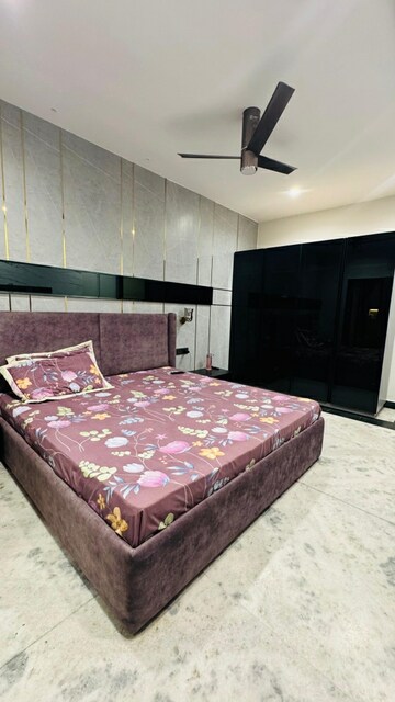 5 BHK Independent House For Sale in Model Gram