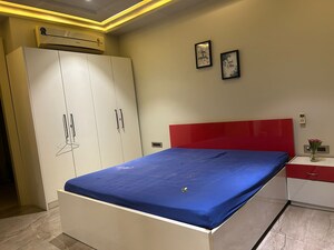 Team Area in 3 BHK Builder Floor at Unitech South City II, Sector 50 – for Rent