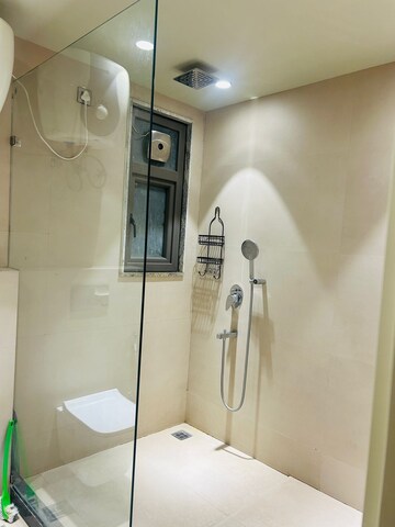 Bathroom in 3 BHK Builder Floor at Unitech South City II, Sector 50 – for Rent